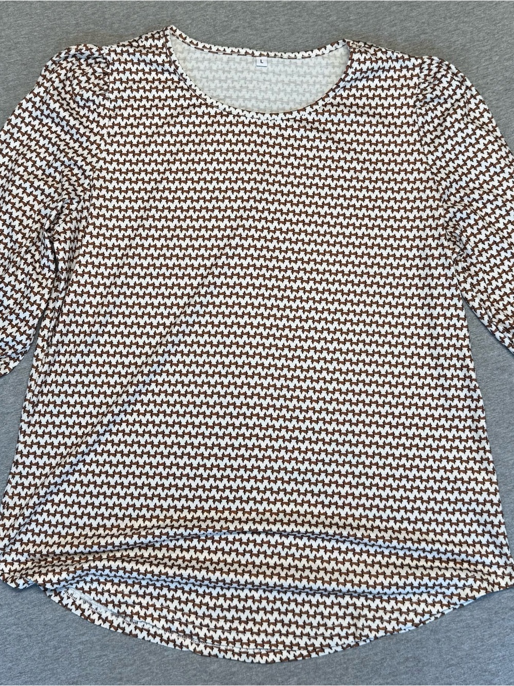 Brown & White Patterned Crewneck Women’s Top